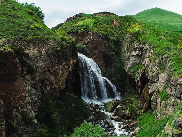 Поход к водопаду: движение к цели